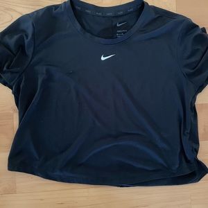 nike womens shirt